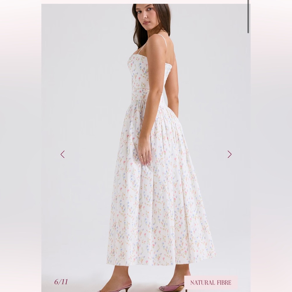 House of CB YSABELLA
White Posy Print Cotton Maxi Sundress - Picture 2 of 7